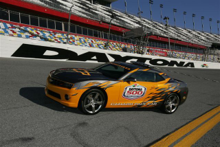 Illustration for article titled 2010 Chevy Camaro: Official Daytona 500 Pacecar